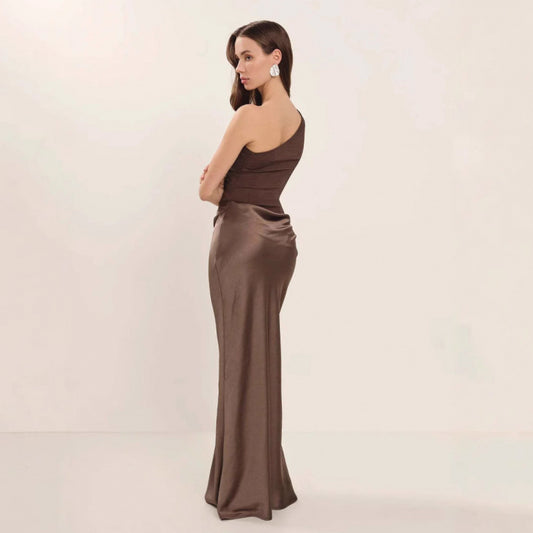 Robe Satinée Épaule Unique
